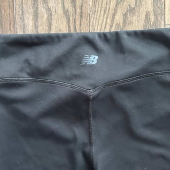 New balance Women's Activewear Pants - Picture 8 of 9